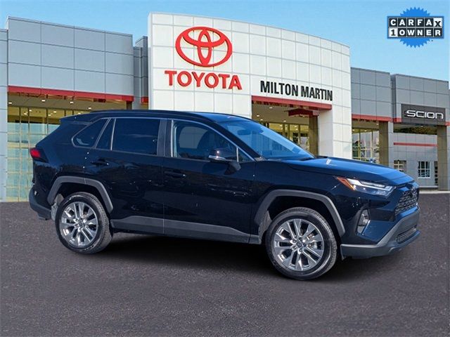 2024 Toyota RAV4 XLE Premium