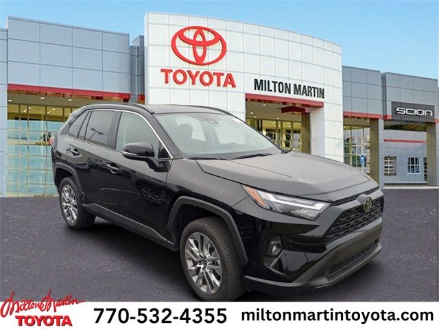 2024 Toyota RAV4 XLE Premium