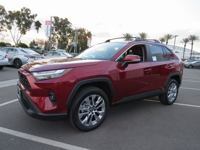 2024 Toyota RAV4 XLE Premium