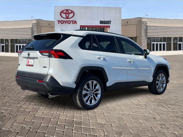 2024 Toyota RAV4 XLE Premium