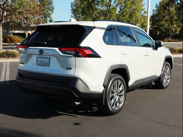 2024 Toyota RAV4 XLE Premium