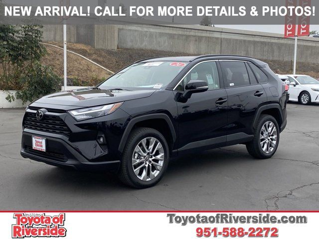 2024 Toyota RAV4 XLE Premium