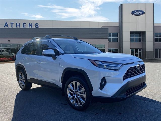 2024 Toyota RAV4 XLE Premium