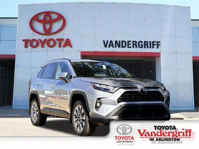 2024 Toyota RAV4 XLE Premium