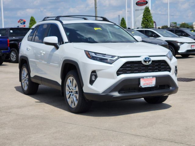 2024 Toyota RAV4 XLE Premium