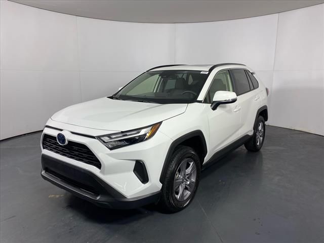 2024 Toyota RAV4 Hybrid XLE