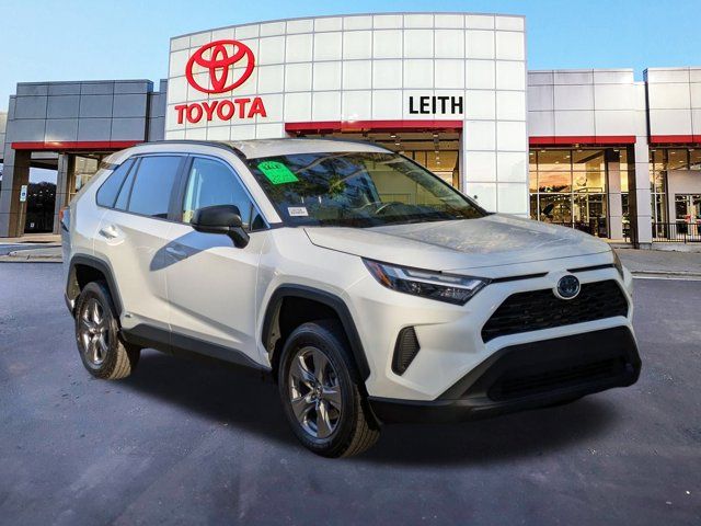 2024 Toyota RAV4 Hybrid LE