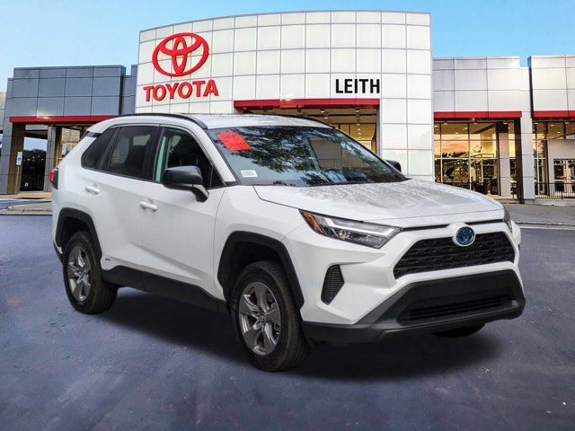 2024 Toyota RAV4 Hybrid LE