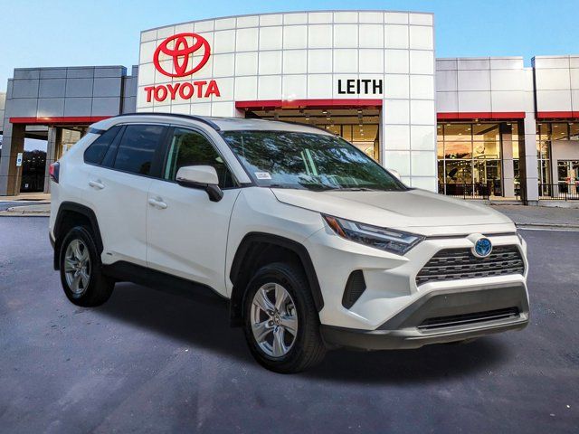 2024 Toyota RAV4 Hybrid LE