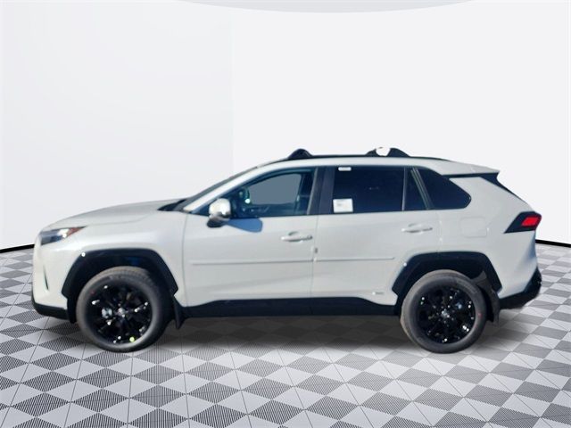 2024 Toyota RAV4 Hybrid SE