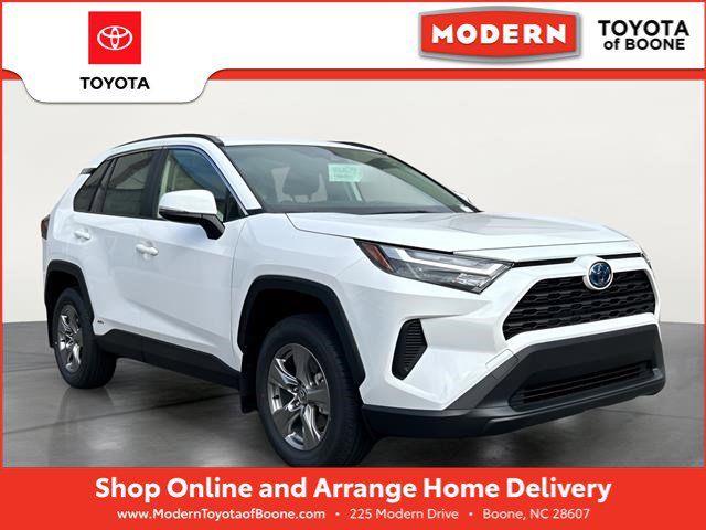 2024 Toyota RAV4 Hybrid XLE