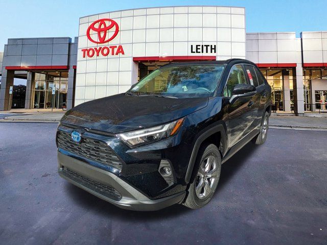 2024 Toyota RAV4 Hybrid XLE