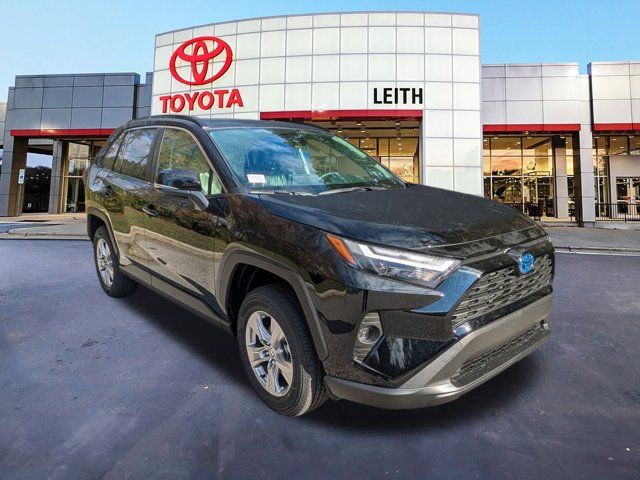 2024 Toyota RAV4 Hybrid XLE