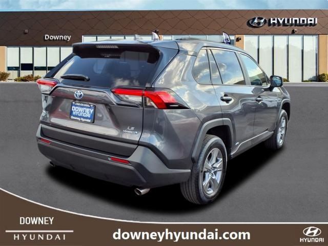 2024 Toyota RAV4 Hybrid LE