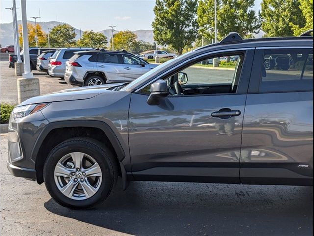 2024 Toyota RAV4 Hybrid LE