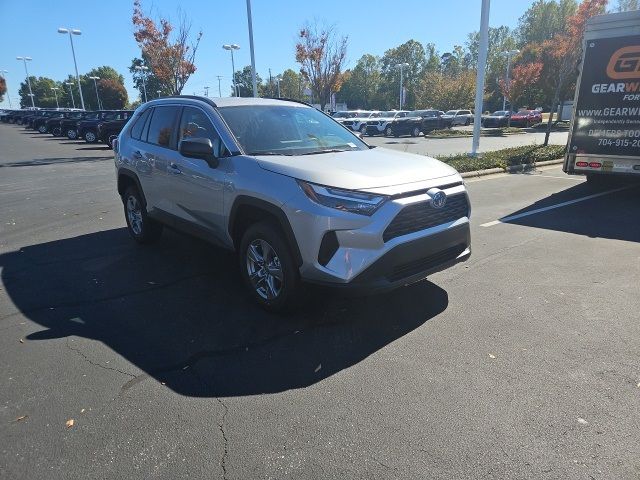 2024 Toyota RAV4 Hybrid LE