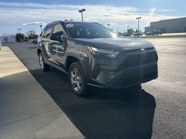 2024 Toyota RAV4 Hybrid LE