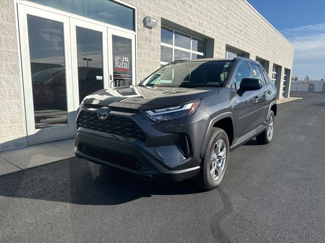 2024 Toyota RAV4 Hybrid LE