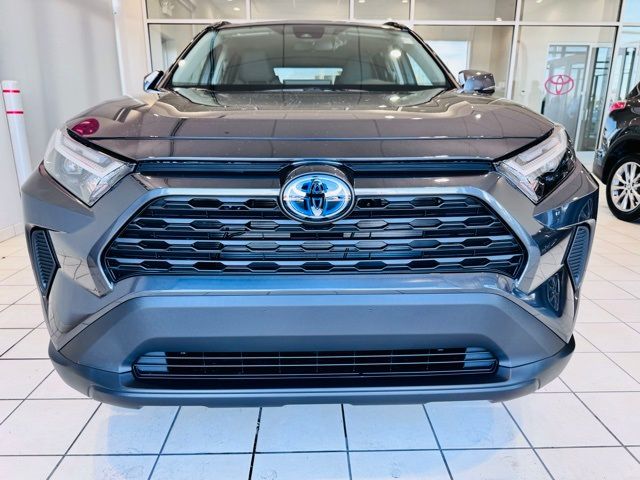 2024 Toyota RAV4 Hybrid LE