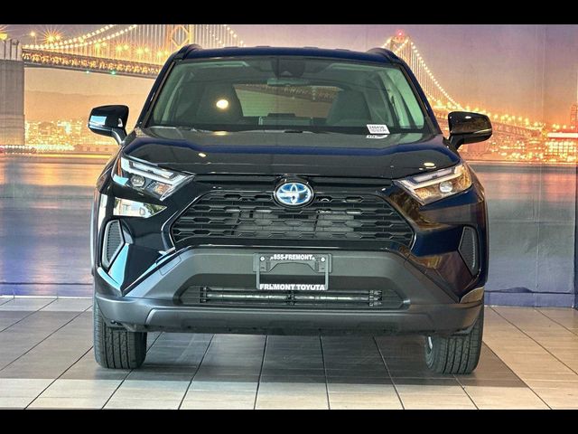 2024 Toyota RAV4 Hybrid LE