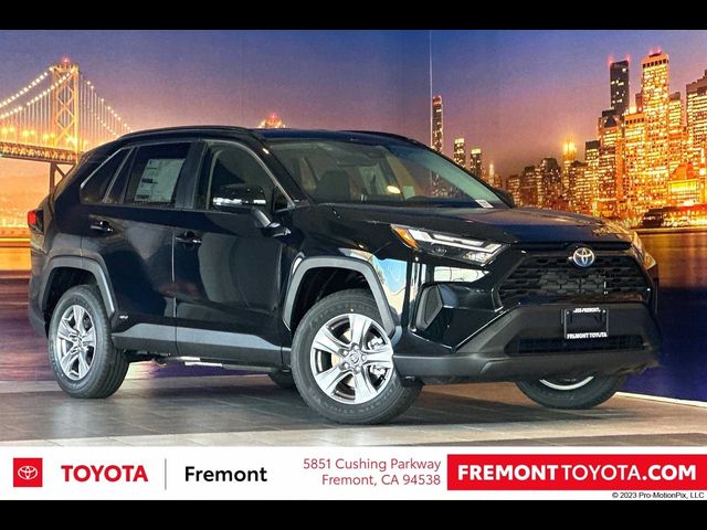 2024 Toyota RAV4 Hybrid LE