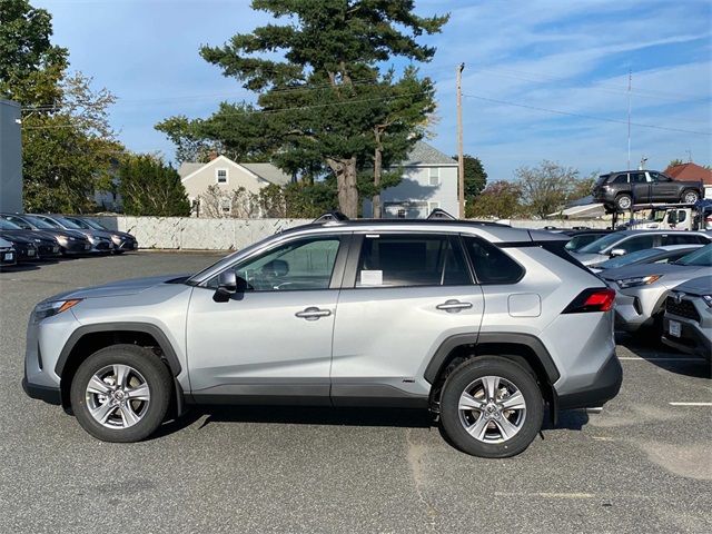 2024 Toyota RAV4 Hybrid LE