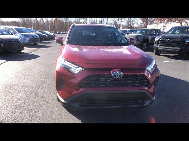 2024 Toyota RAV4 Hybrid LE