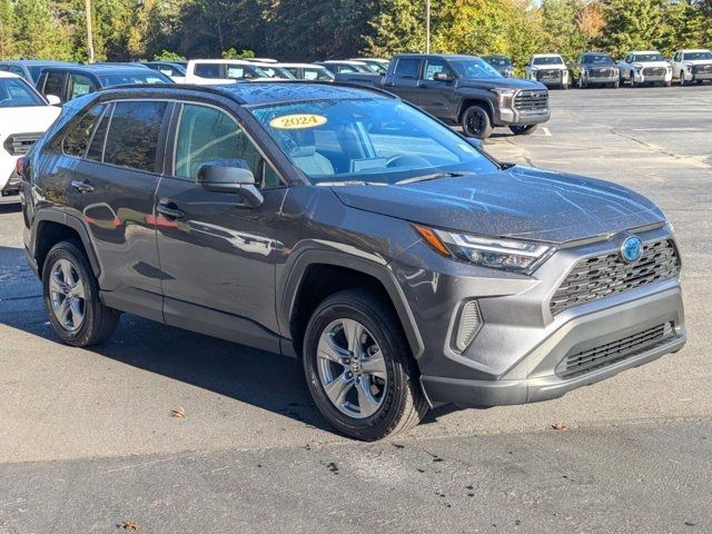 2024 Toyota RAV4 Hybrid LE