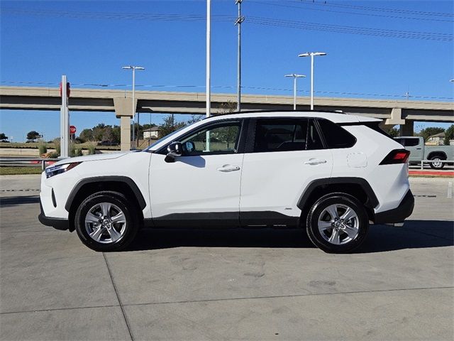 2024 Toyota RAV4 Hybrid LE