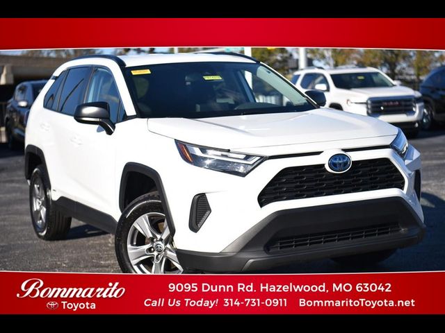 2024 Toyota RAV4 Hybrid LE