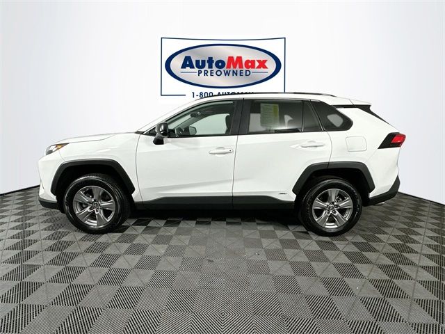 2024 Toyota RAV4 Hybrid LE