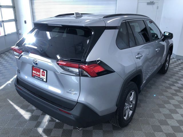 2024 Toyota RAV4 Hybrid LE