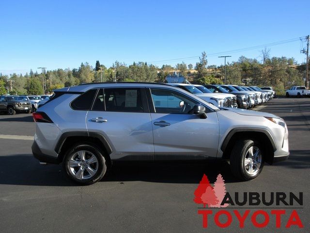 2024 Toyota RAV4 Hybrid LE