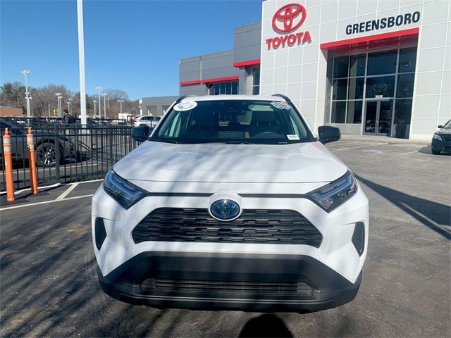 2024 Toyota RAV4 Hybrid LE