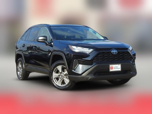 2024 Toyota RAV4 Hybrid LE