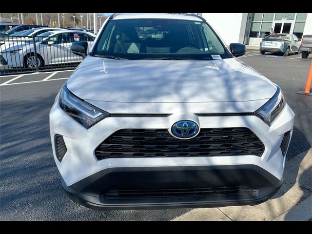 2024 Toyota RAV4 Hybrid LE