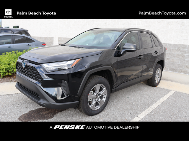 2024 Toyota RAV4 Hybrid LE