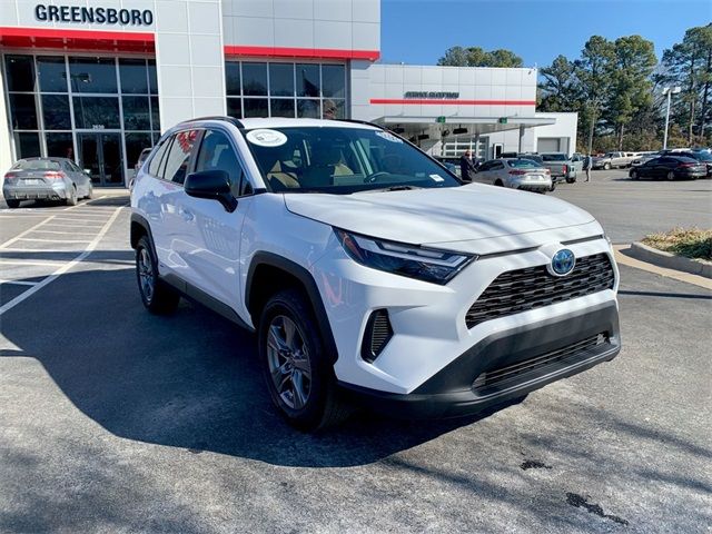 2024 Toyota RAV4 Hybrid LE