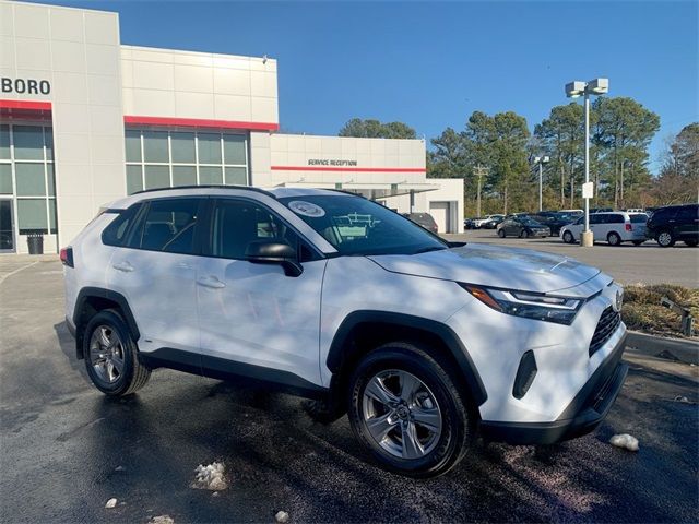 2024 Toyota RAV4 Hybrid LE