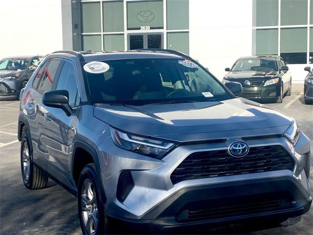 2024 Toyota RAV4 Hybrid LE