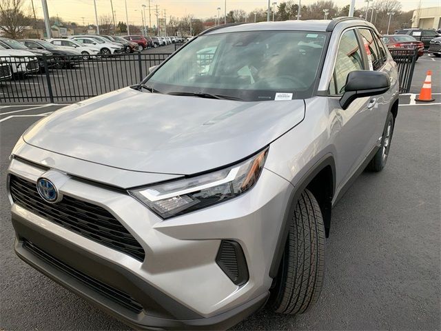 2024 Toyota RAV4 Hybrid LE