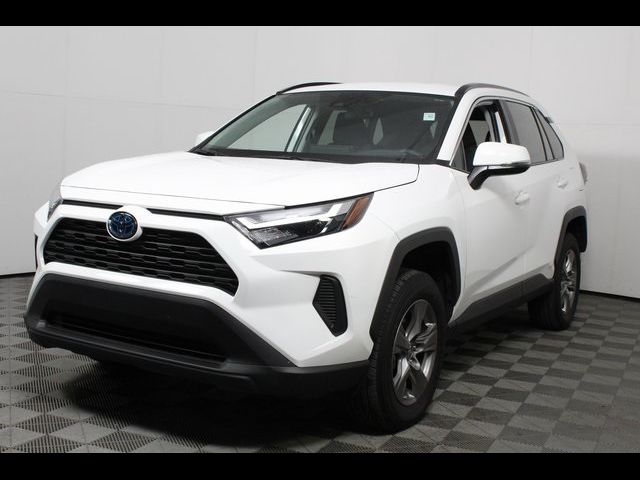 2024 Toyota RAV4 Hybrid LE