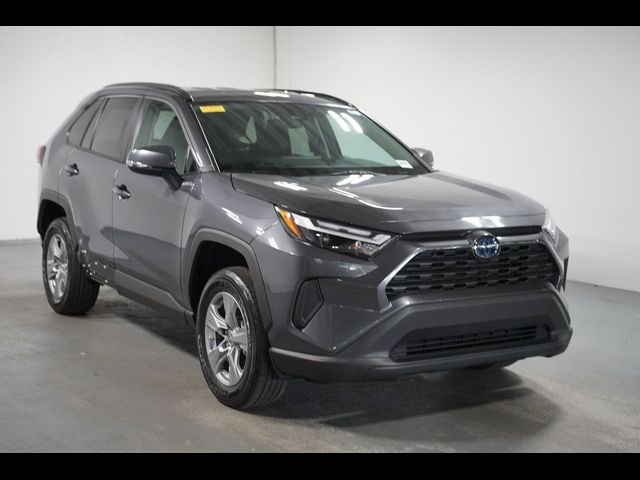 2024 Toyota RAV4 Hybrid LE