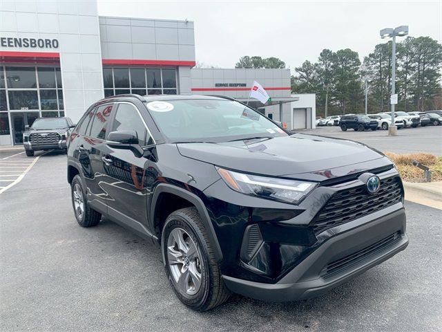 2024 Toyota RAV4 Hybrid LE