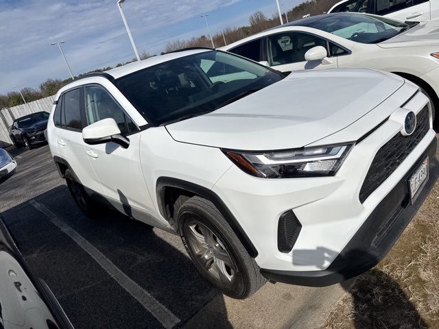 2024 Toyota RAV4 Hybrid LE