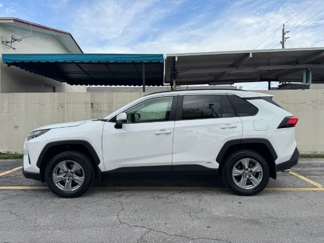 2024 Toyota RAV4 Hybrid LE