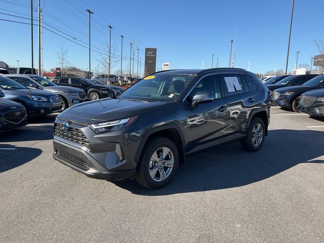 2024 Toyota RAV4 Hybrid LE