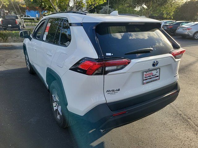 2024 Toyota RAV4 Hybrid LE