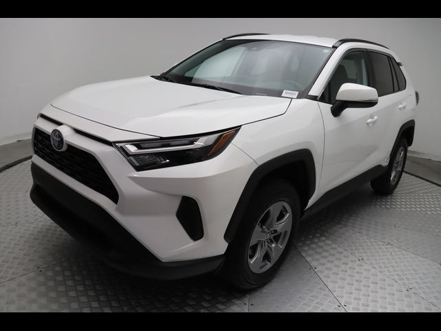 2024 Toyota RAV4 Hybrid LE