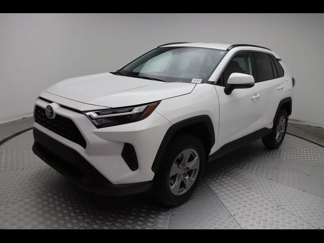 2024 Toyota RAV4 Hybrid LE